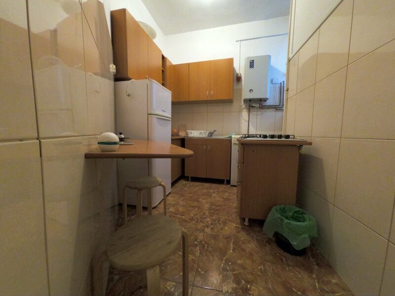 Armeneasca, Mosilor, vanzare apartament 2 camere cu centrala.